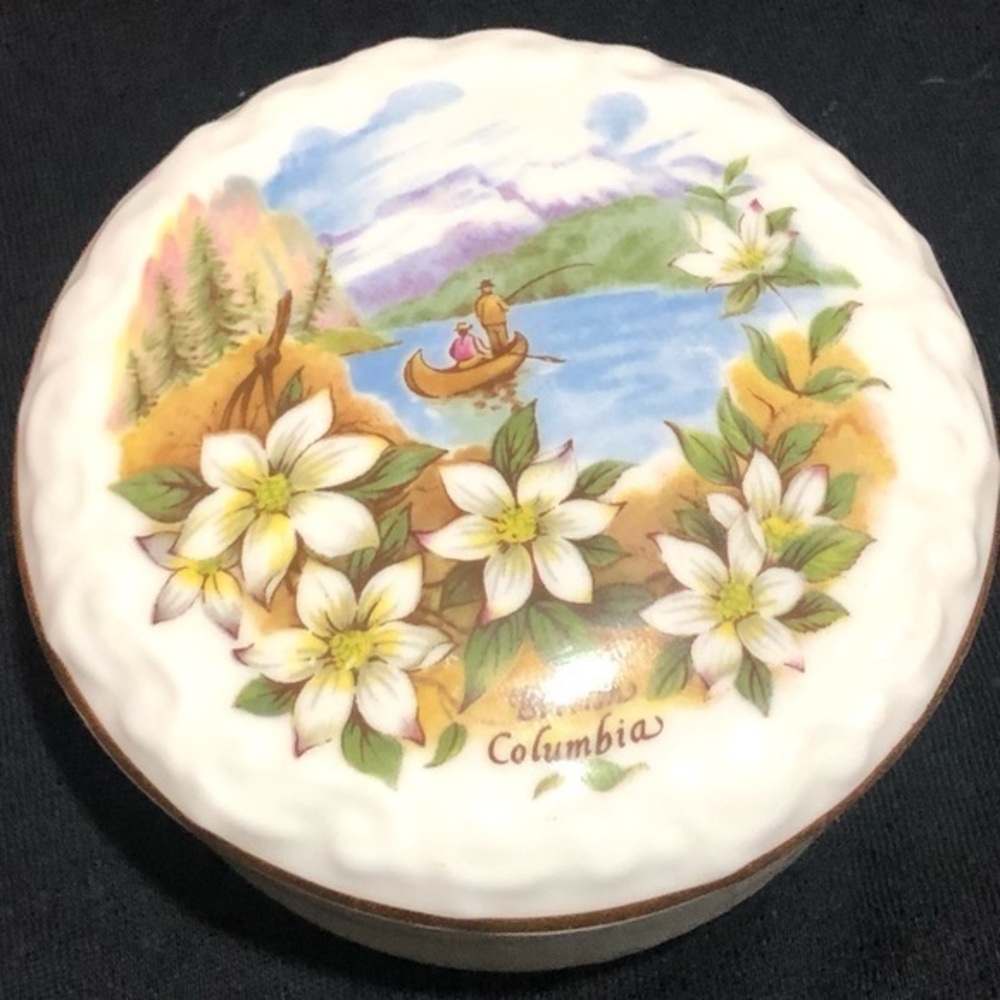 Fine Bone China Trinket box